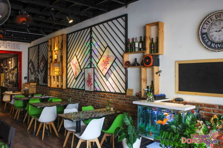 Check-in lạc lối tại Helen’s Coffee