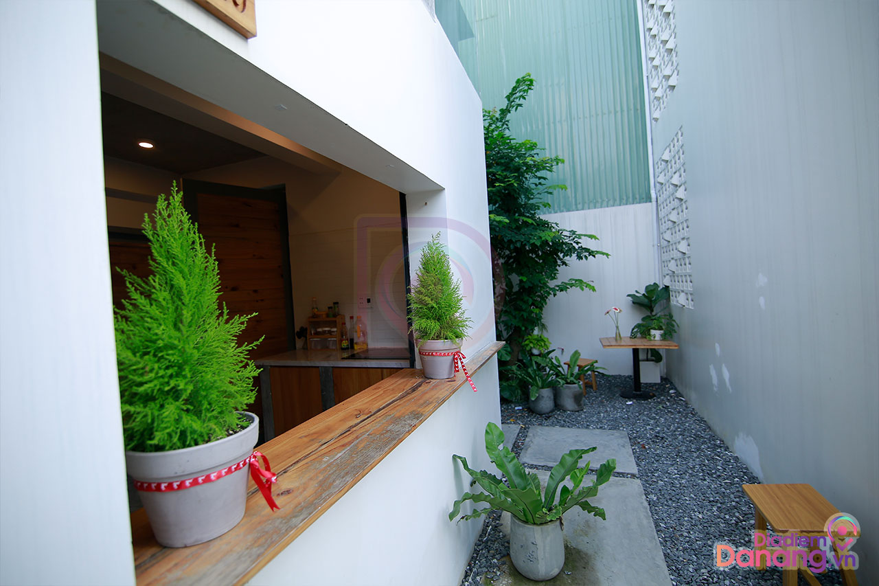 ibasho coffee and hostel