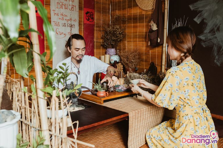 TRỌC THƯ TRÀ – Nốt lặng an yên giữa lòng thành phố