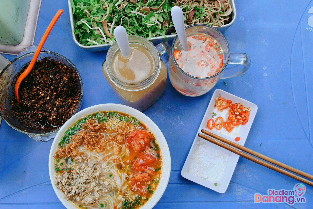 Dạo phố ăn sáng
