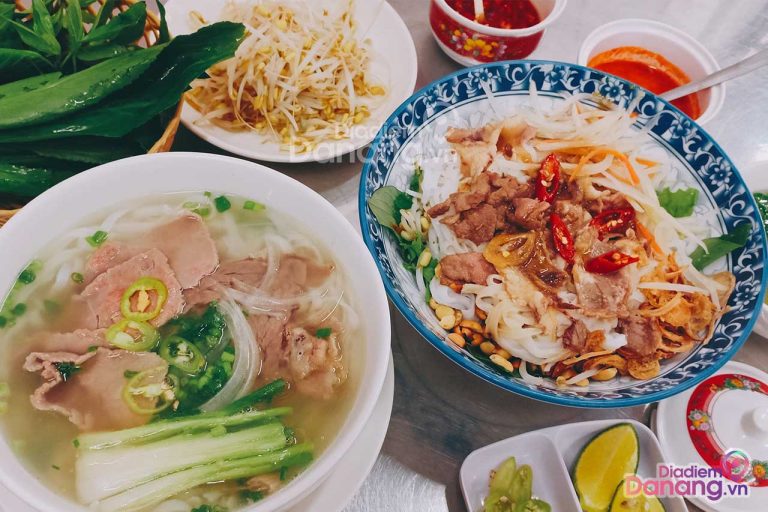 Phở Hằng – Chán cơm thèm Phở…Trộn