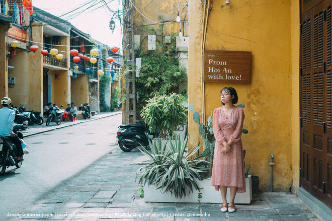 Nhìn người ta dắt bồ check-in toàn chỗ lạ ở Đà Nẵng – Hội An mà gato, ước gì có ai đó chụp được cho mình như vậy! - Ảnh 30.