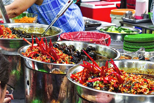 Lạc vào thiên đường ẩm thực cả trăm món 