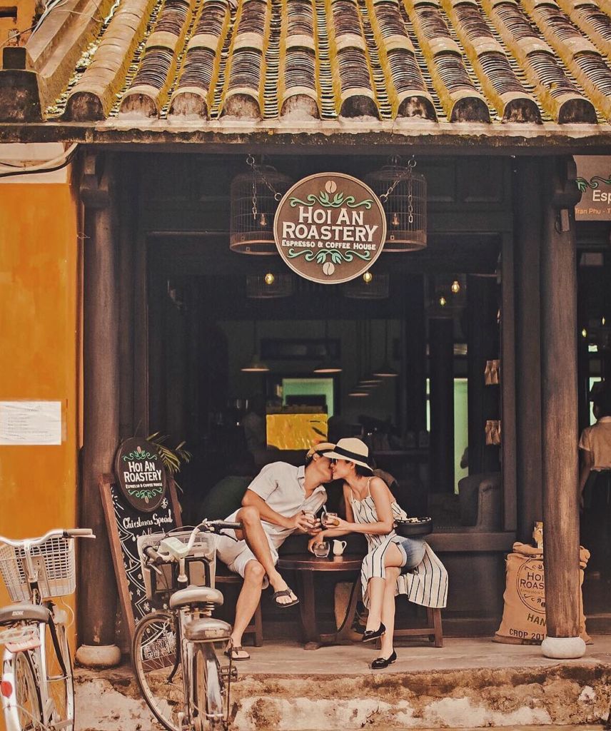 quan-cafe-o-hoi-an