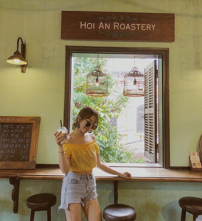 quan-cafe-o-hoi-an