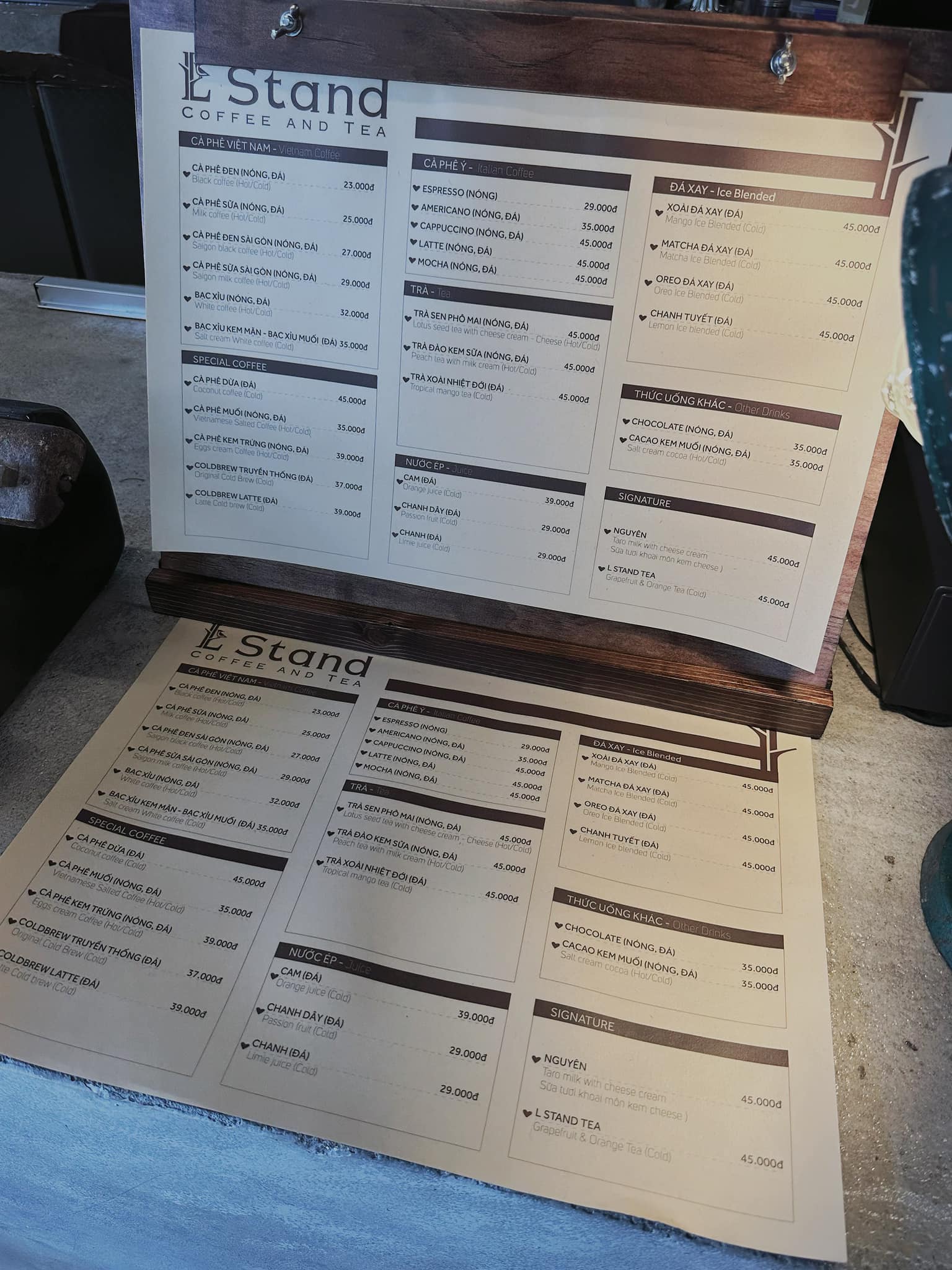 Menu quán khá đa dạng.