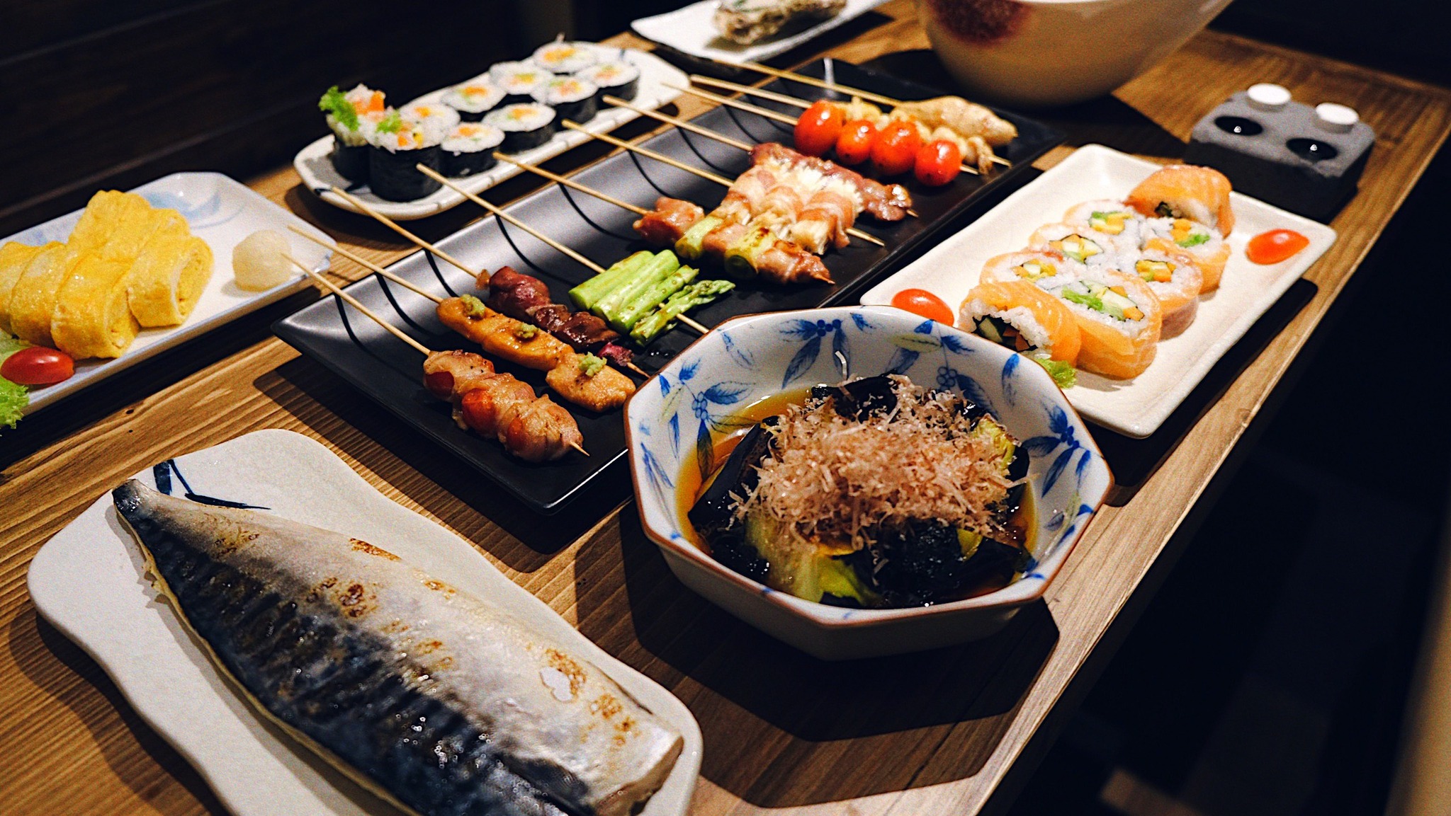 Menu quán rất đa dạng.