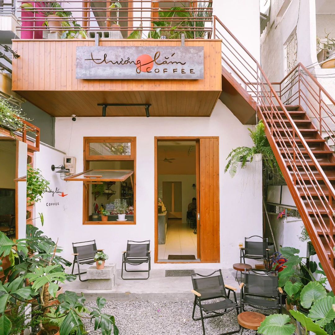 Vibe xinh xắn tại Thương Lắm Coffee.