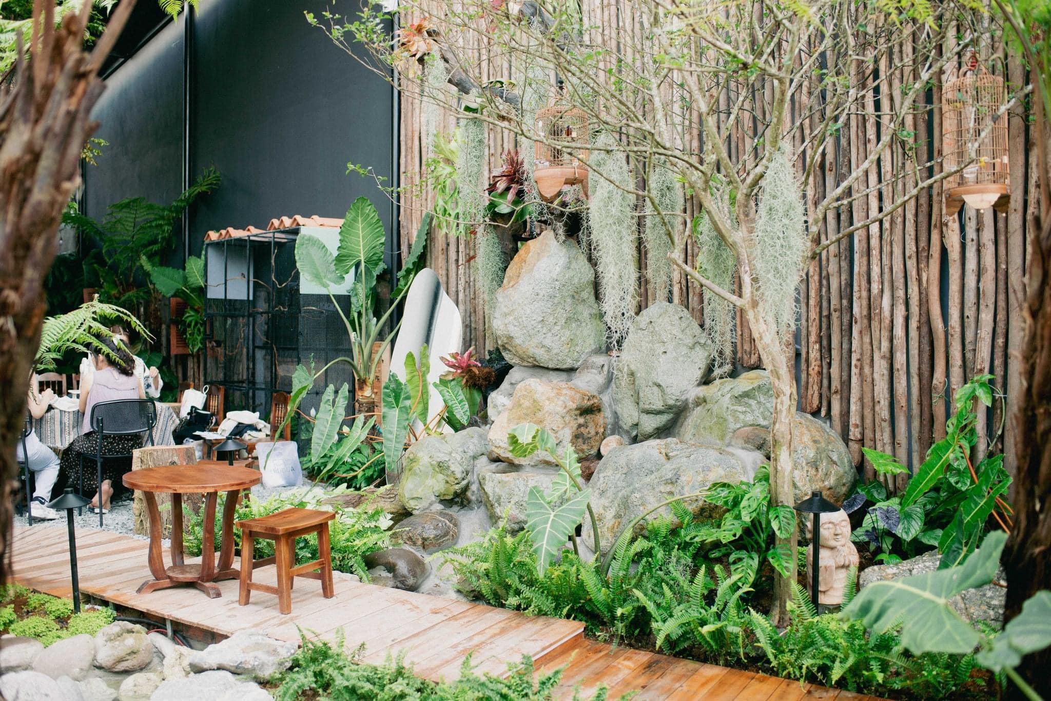 Gần gũi với thiên nhiên.