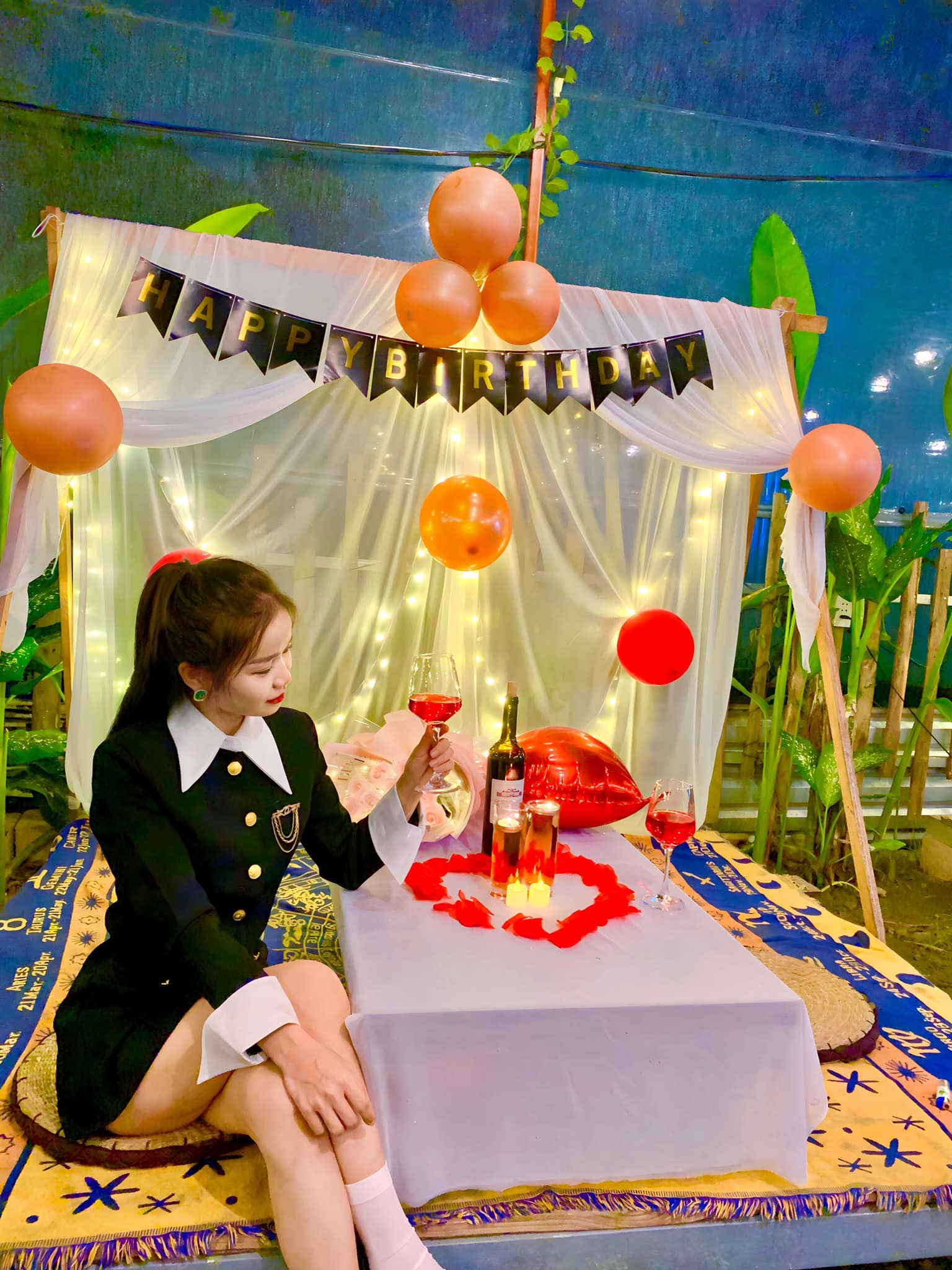 Quán có decor miễn phí.