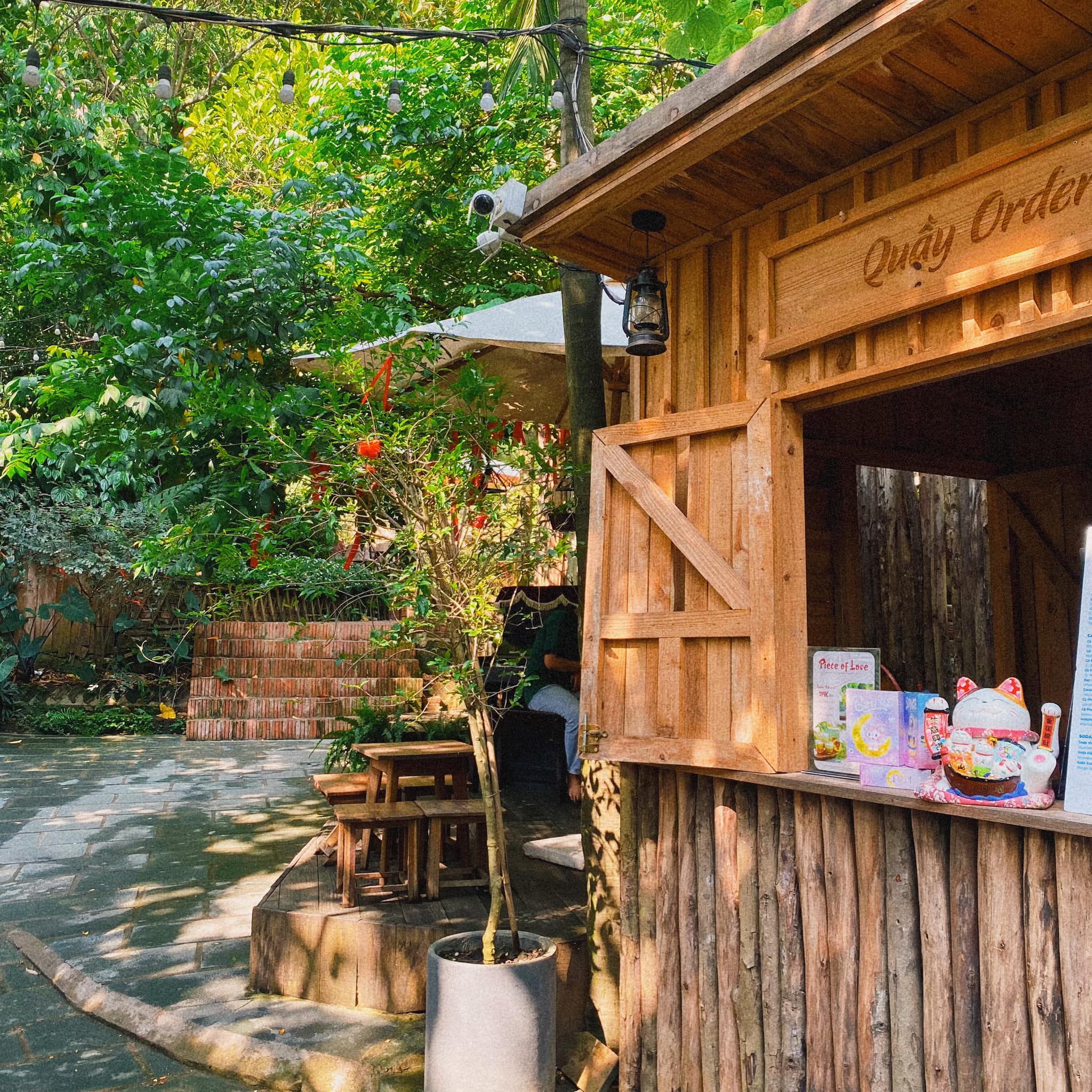 Các chi tiết trang trí nhẹ nhàng.