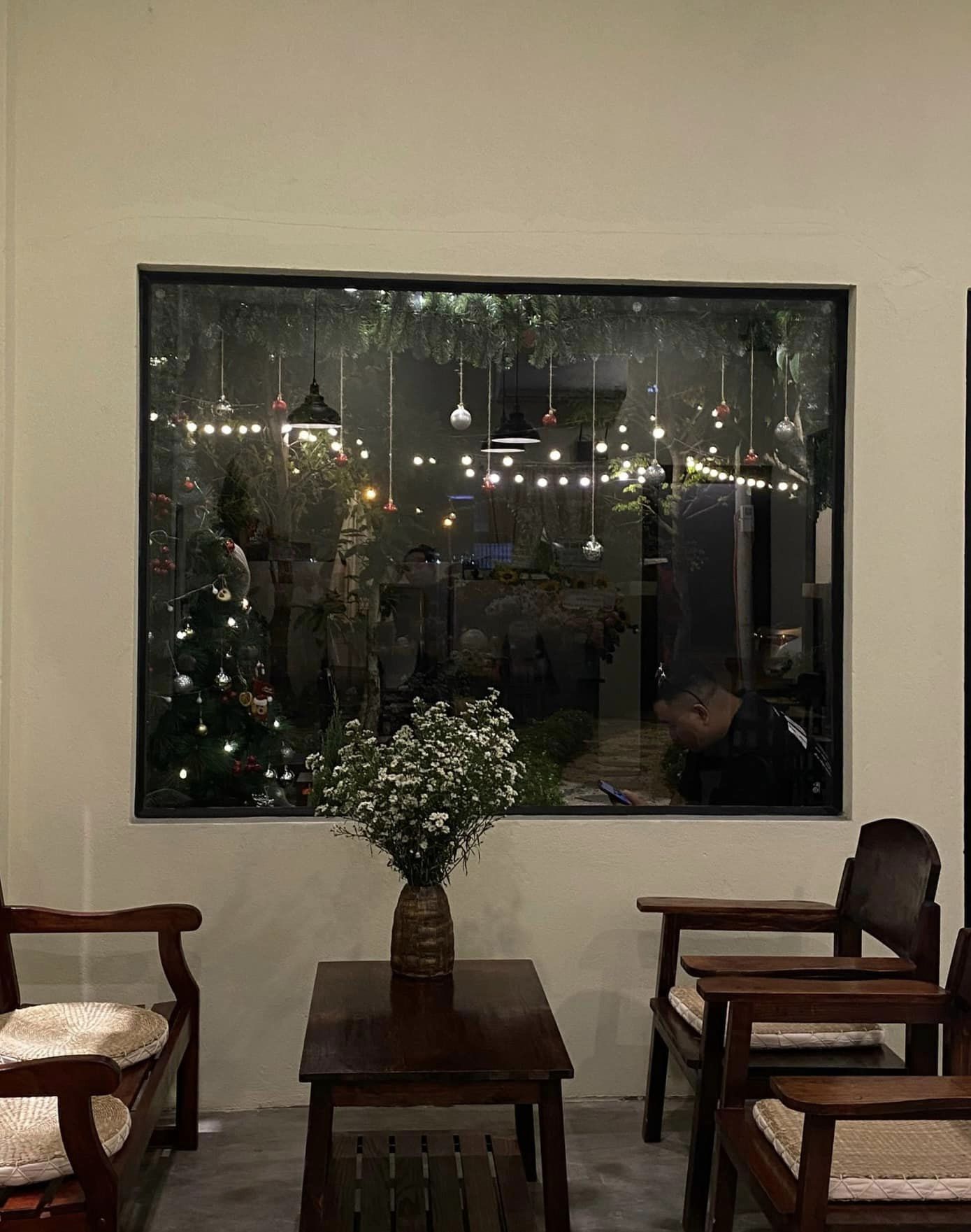 Mirang Cafe mang cảm giác nhẹ nhàng, bình yên.