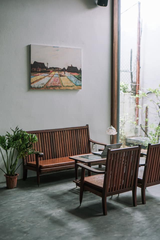 Nhiều chỗ ngồi chill chill.