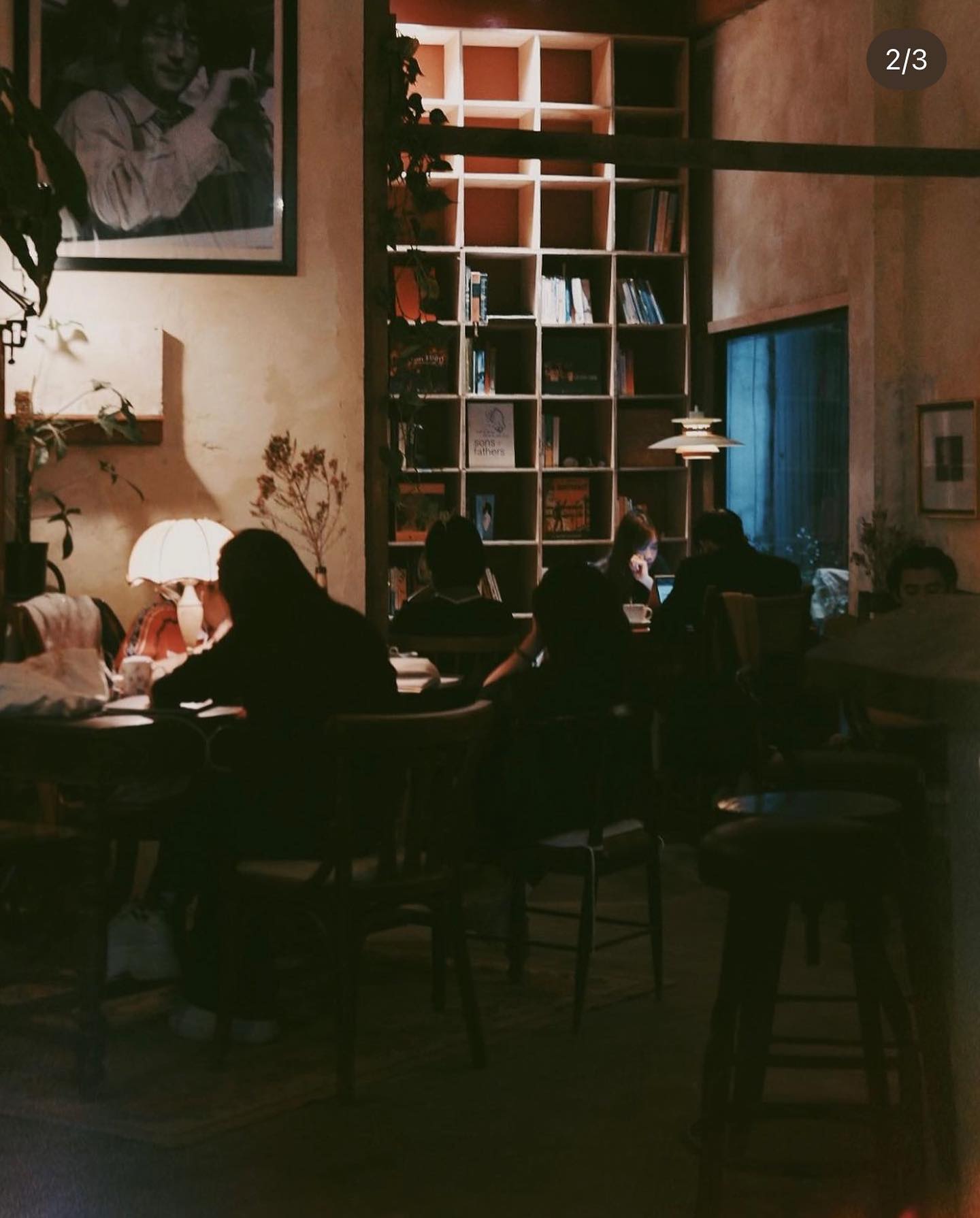 Slow Breeze Coffee là địa điểm để thư giãn, chill chill.