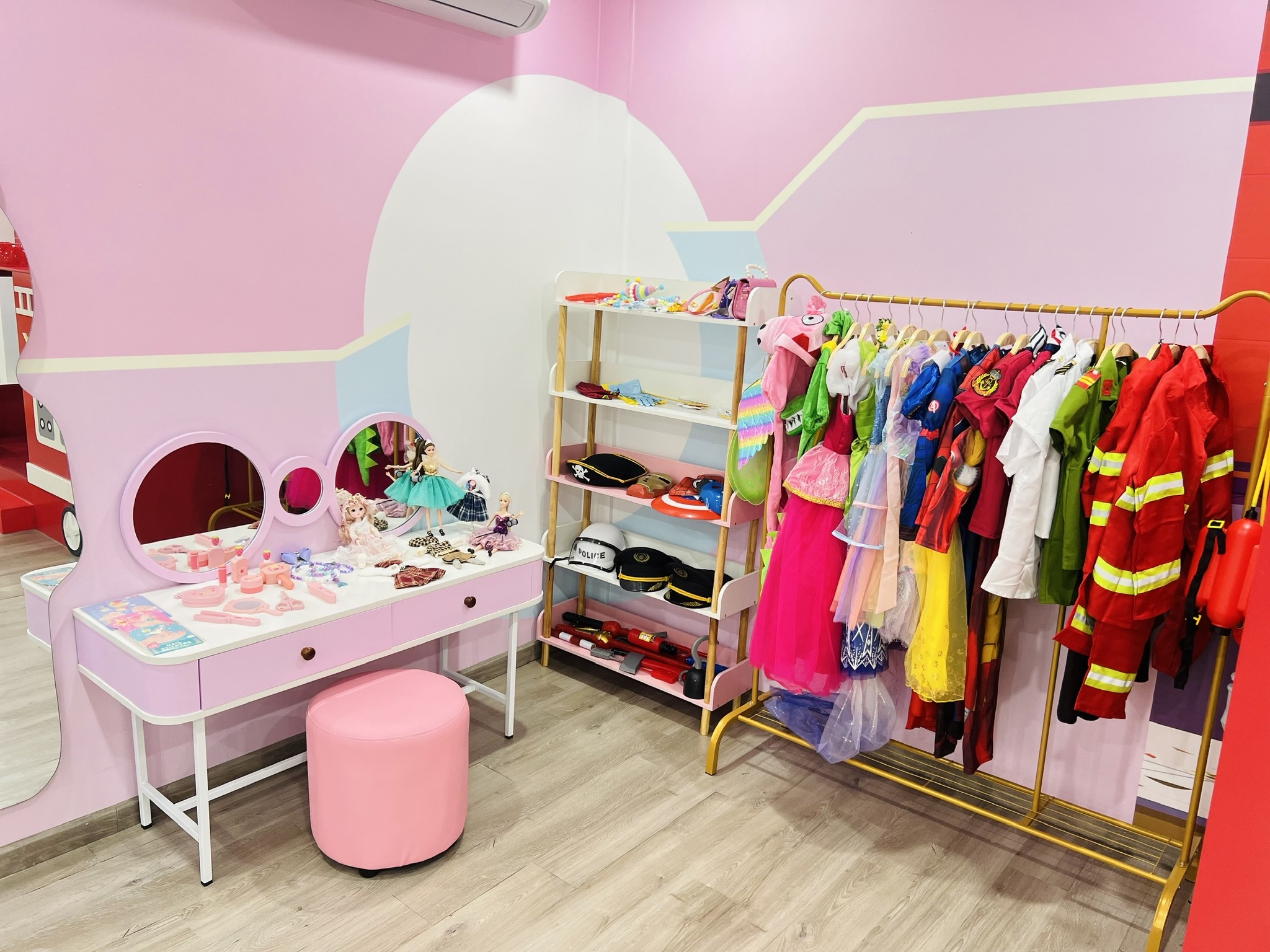 Rainbow Kids Coffee vệ sinh hằng tuần.