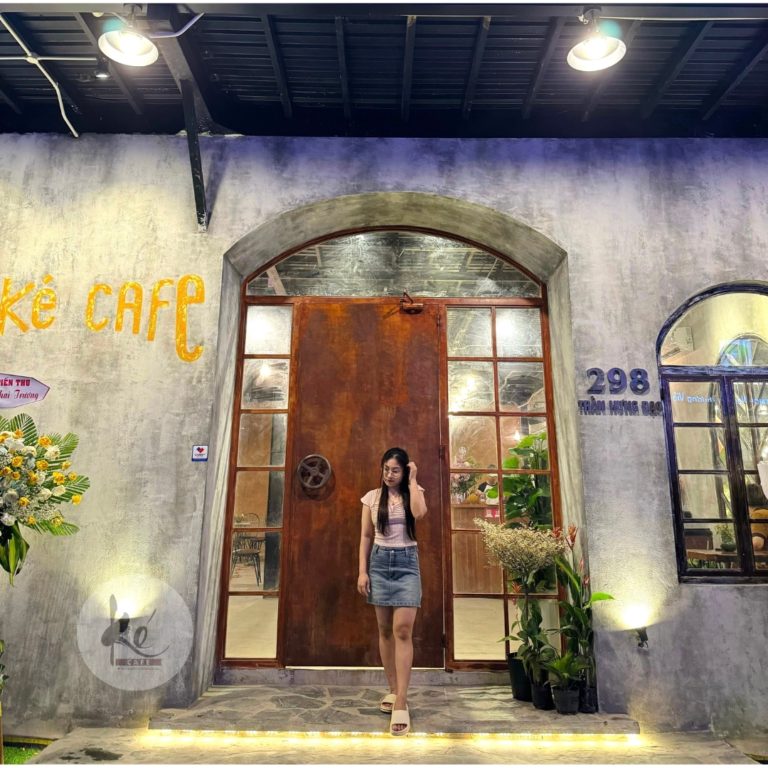 Ké Coffee có nhiều góc check-in xinh xắn.