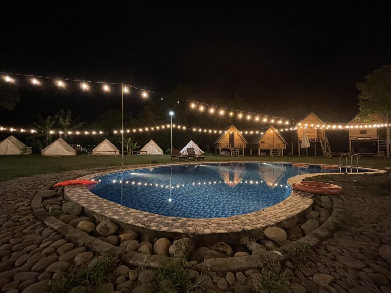 Cu Đê Camping official