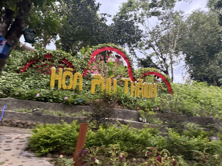 Hòa Phú Thành Tourist – Trượt thác Đà Nẵng