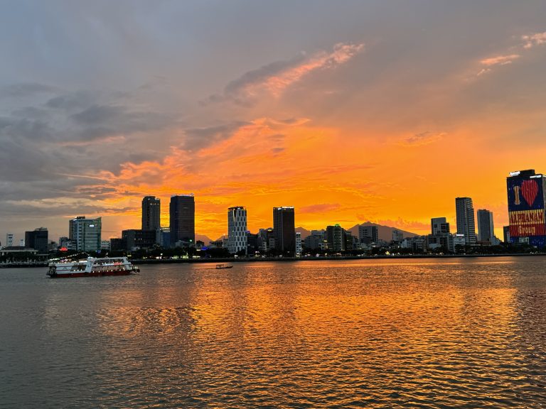 Tượng Cá Chép Hóa Rồng